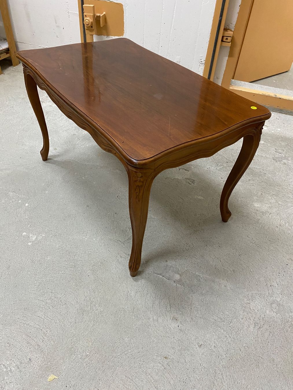 Tavoli: Table basse vintage en bois massif – Usato da Prilly venduto da jer_9vjb
