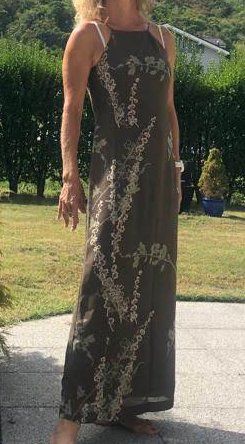 Caroll Kleider: Robe de soirée – Gebraucht aus Choëx von que_9pnh 1