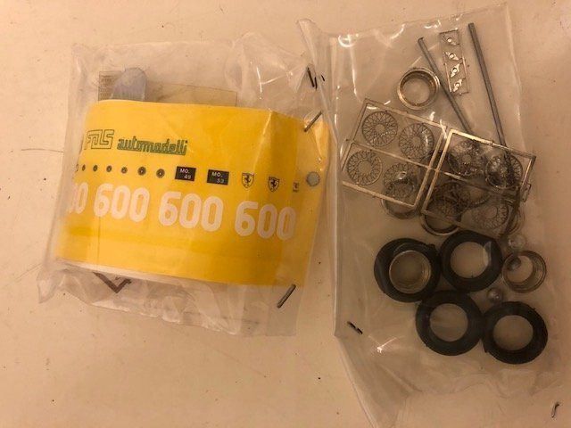 Ferrari Modellini d'auto: FDS-Kit Ferrari – Nuovo (secondo la descrizione) da Muttenz venduto da Gucci2005 3