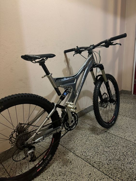 Specialized hotsell Enduro L 26 Zoll