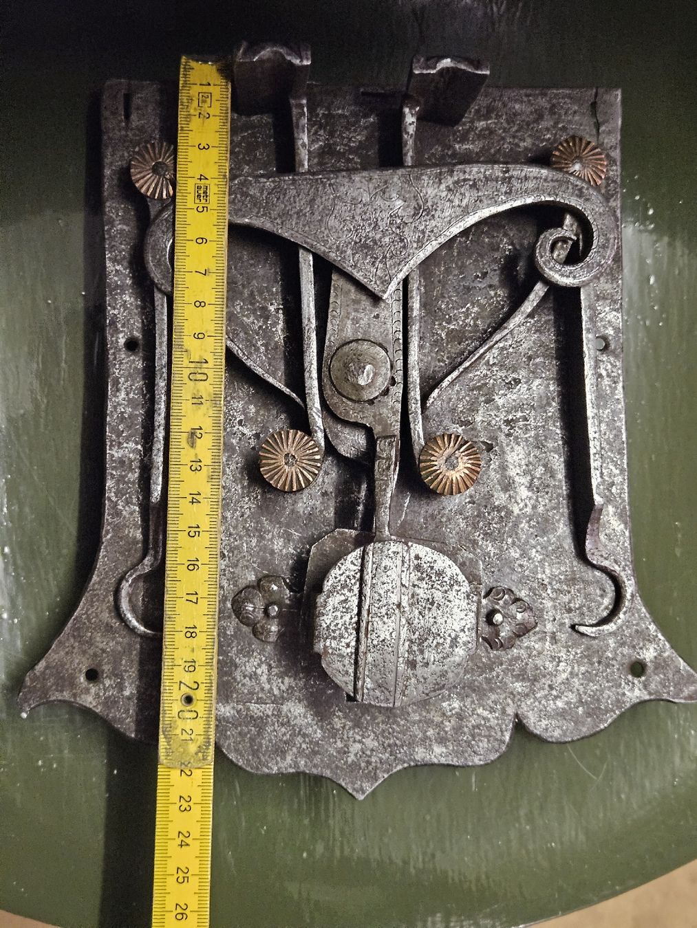Cadenas: schloss mittelalter antik – D'occasion à Schwellbrunn par Omega-alpha 5