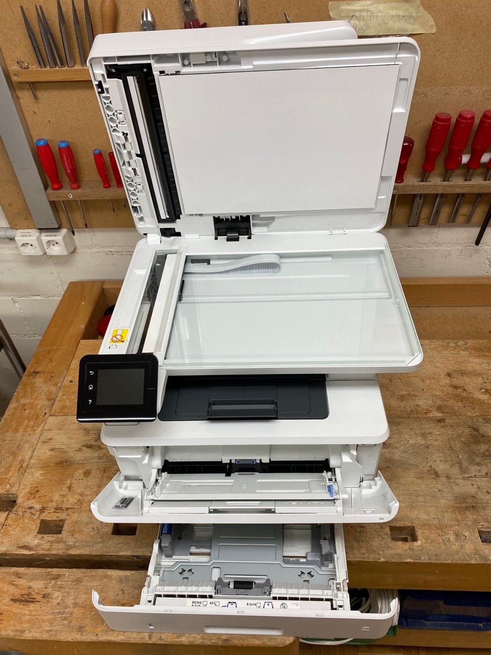 Hewlett Packard Stampanti: LaserJet Pro MFP M428fdn – Usato da Winterthur venduto da AltersheimSt.Urban 1