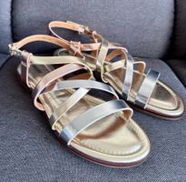 NEU Gr 39 Sandalen Gold Silber Bronze