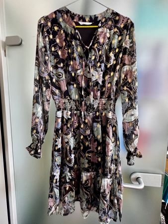 Kleid langarm, Grösse S von ONLY