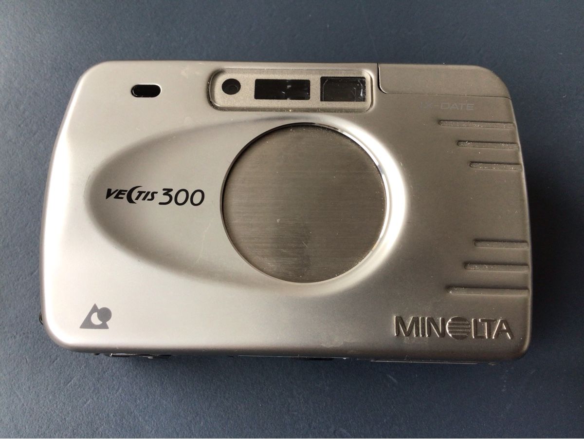 Minolta Fotocamera: Minolta Vectis 300 – Difettoso da Schwarzenberg LU venduto da lealea123