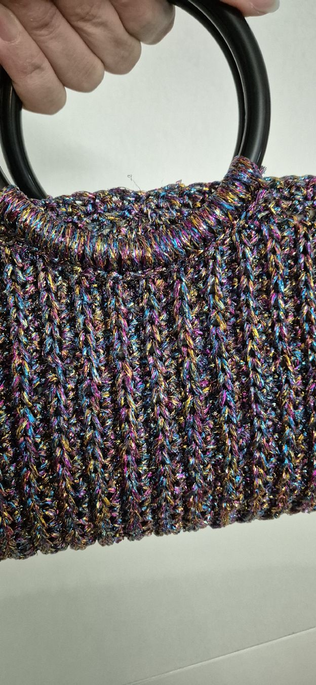 Sacs femmes: Handgemachte Tasche RAINBOW mit Glitzerfäden – Neuf avec emballage d'origine à Ittigen par ann_6qvq 3