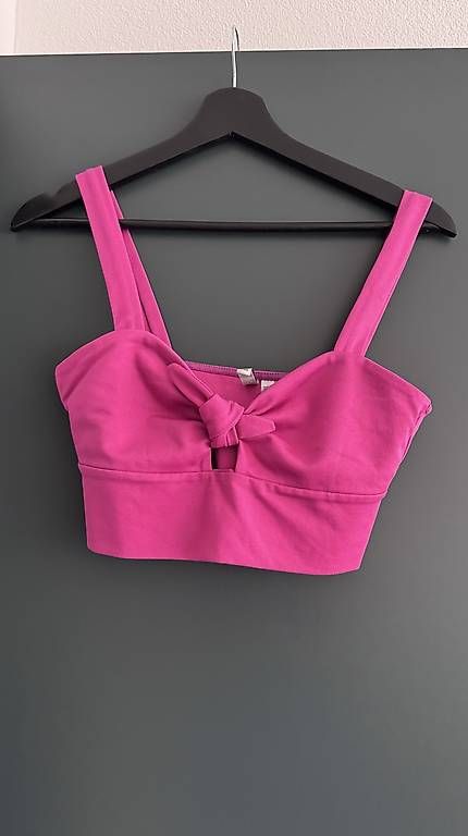 Tops: Pinkes Crop-Top  Grösse S – Gebraucht aus Schlieren von _lgv