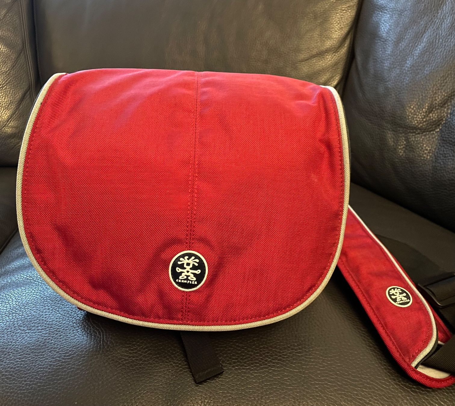 Nikon Fotocamera: Nikon D7000 Digtal-Spiegelreflexkamera inkl. Tasche – Usato da Russikon venduto da Ziorudolfo 6
