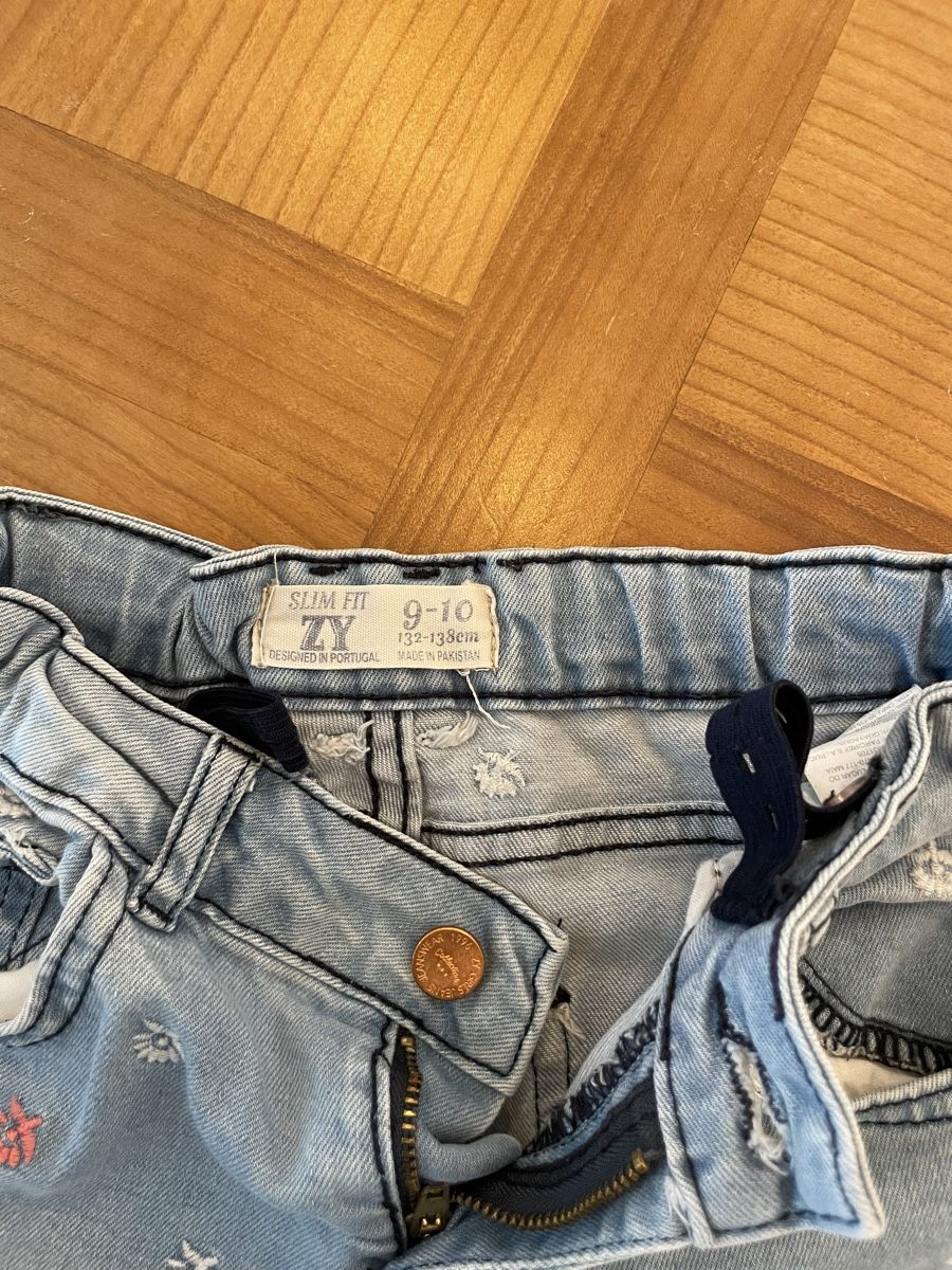 Pantaloni: Jeans 9-10ans ZY girls – Usato da Versoix venduto da Pti-pois 2