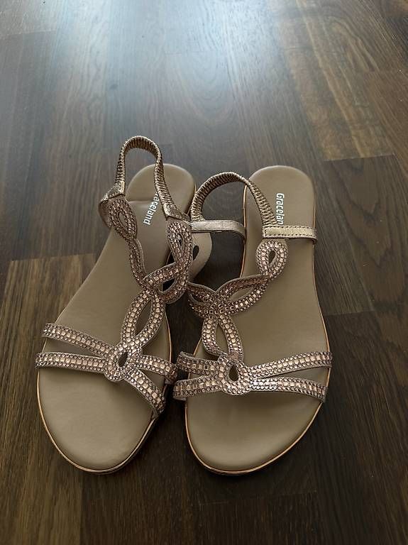 Scarpe da donna: Sandalen – Usato da Dietikon venduto da mic_l9hy