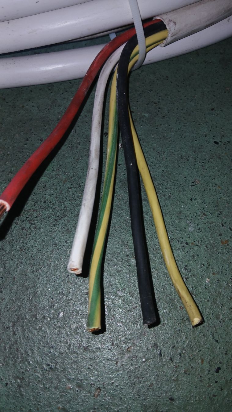 Cavi: Elektrokabel 5-adrig Durchmesser 3.75 Gebraucht – Usato da Schlatt TG venduto da sapeln 1