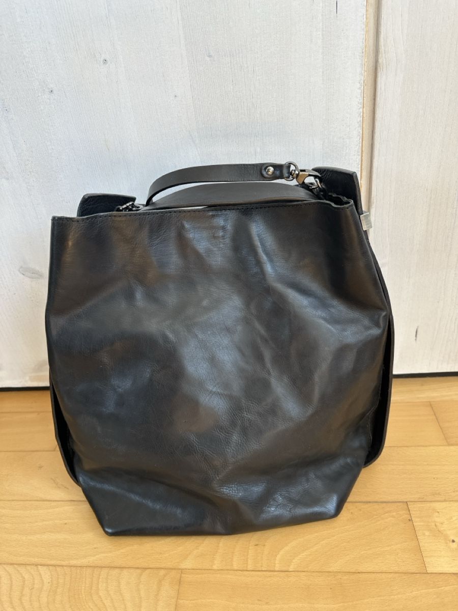 Vic Matié Taschen für Damen: VIC MATIE - Handtasche Leder schwarz – Gebraucht aus Lüchingen von sg_fm7x