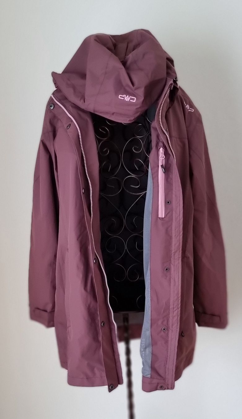 Giacche: CMP Regenjacke,d'bordeux,Gr.XL – Nuovo e nell'imballaggio originale da Frauenfeld venduto da Bleeddragon