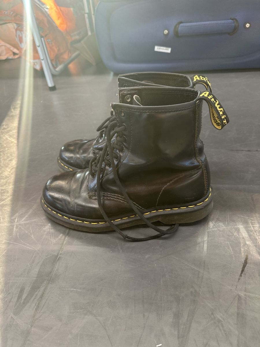 Dr. Martens Damenschuhe: Dr. Martens - Bottes en cuir – Gebraucht aus Boudry von bog_khy5 2