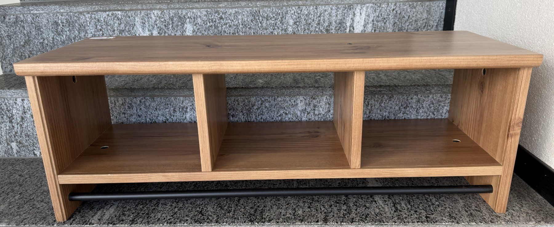 Ikea Guardaroba: Praktische Wandgarderobe – Usato da Flawil venduto da knallfix69 2