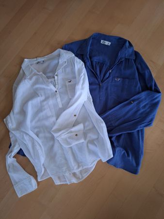 2 Hollister Blusen Grösse XL, weiss und blau