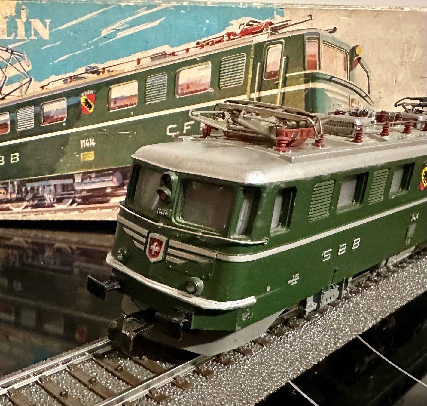 Märklin Modelleisenbahnen: Märklin SBB AE 6/6 Bern Analog – Gebraucht aus Oftringen von ib.85 3