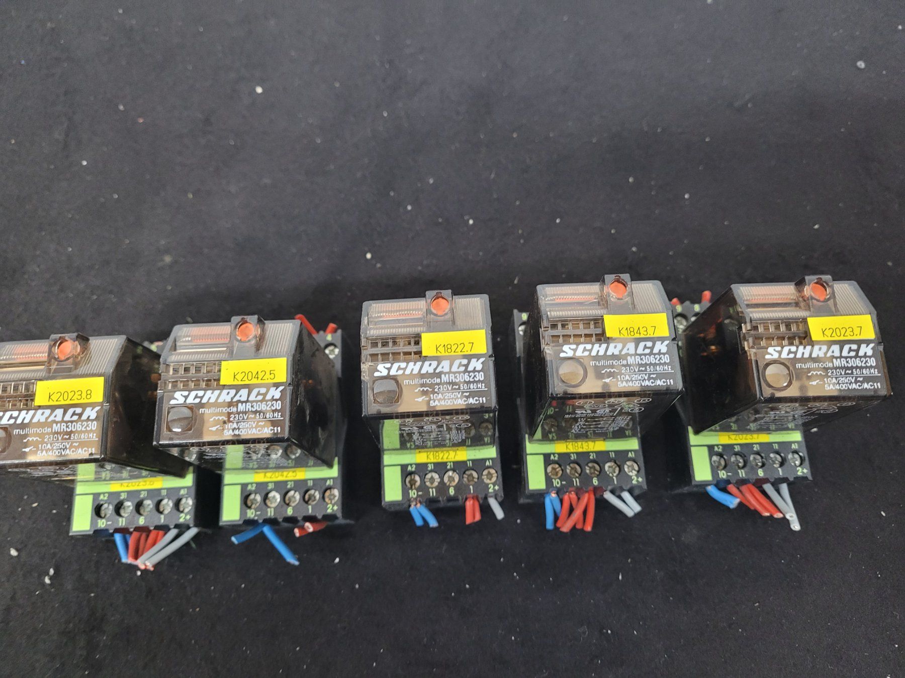Elektronikbauteile: 5 Stück Schrack Relais - MR306230 - 230V – Gebraucht aus Vitznau von Night-Fire 1
