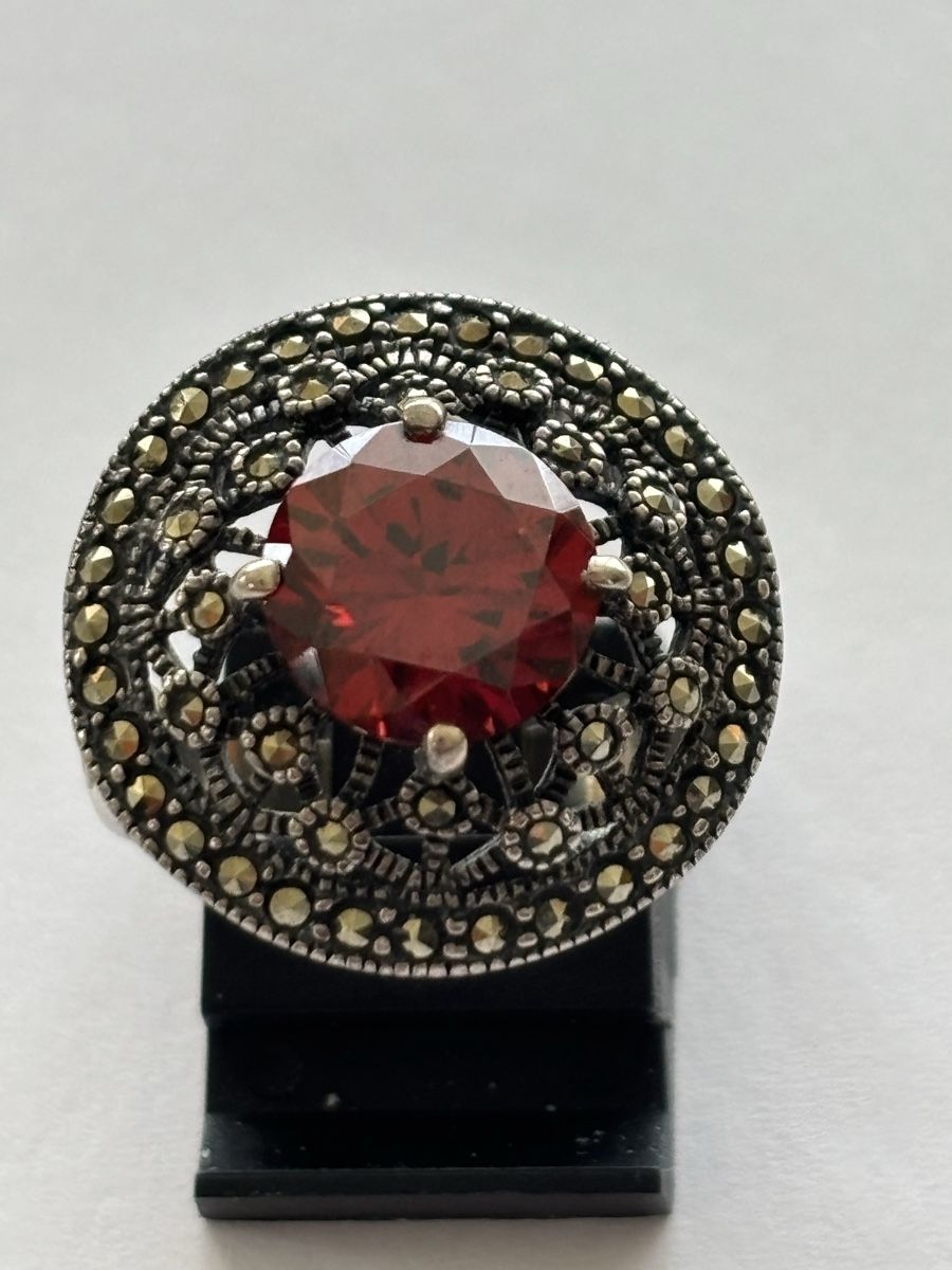 Ringe: Silber Ring 925 mit Granat und Markasiten – Gebraucht aus Langnau am Albis von flusspflege 1