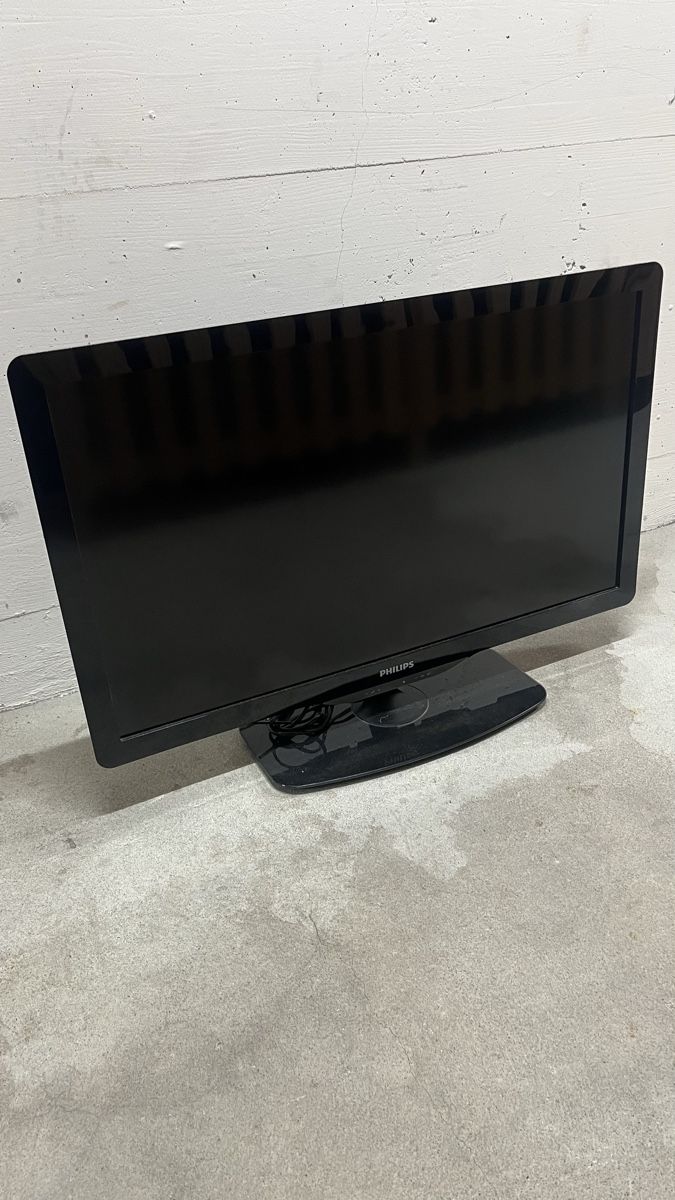 Televisori: Philips TV 32 Zoll – Usato da Zürich venduto da sin_w6ft