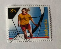 Nr. 1228 FUSSBALLERIN GESTEMPELT 2007   Siehe Original Fotos