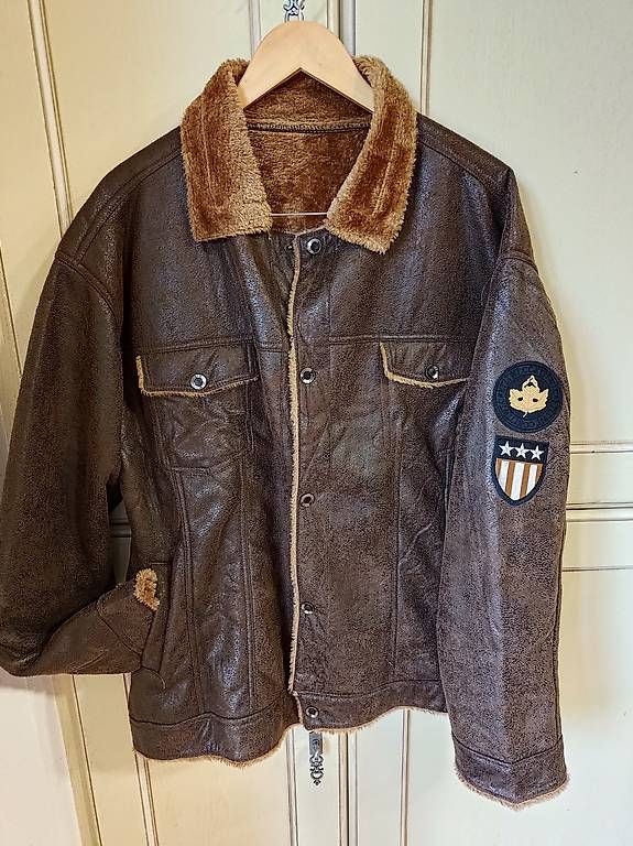 Giacche: Veste homme duvet – Usato da Arconciel venduto da gab_cjb2