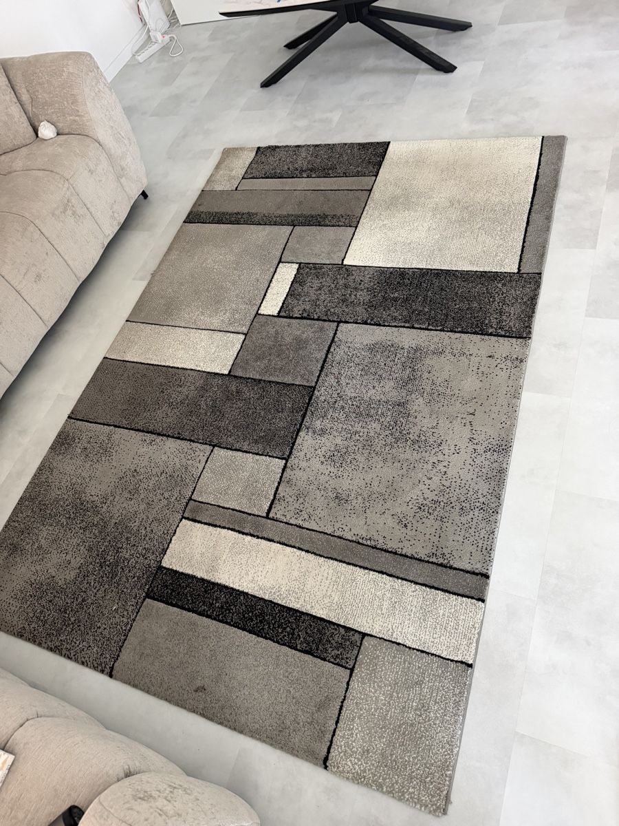 Tapis: Teppich zu verkaufen – D'occasion à Langenthal par Jovan154 1