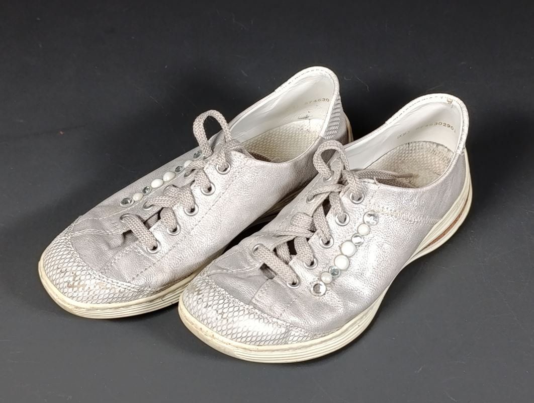 Rieker Scarpe da donna: RIEKER Basket grise taille 39 – Usato da Thielle venduto da Plusvalue_Neuchatel
