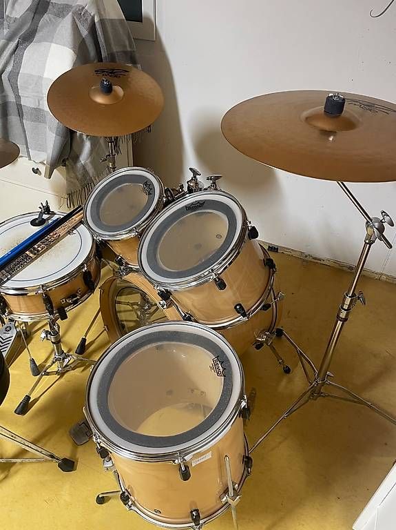 Musikinstrumente: Drum-Set Yamaha Advantage Stage Custom – Gebraucht aus Chur von CalandaBrau 1
