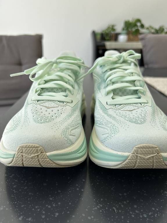 Hoka One One Scarpe da donna: HOKA, Clifton10, 39 1/4 – Nuovo (secondo la descrizione) da Le Landeron venduto da Cledou66 2