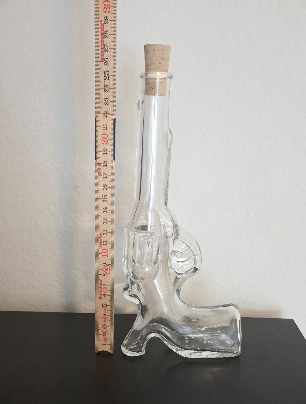 Apparecchiature e tecnologia a gas: Glasflasche Revolver-Design mit Korken – Usato da Brüttisellen venduto da ruebli-fan13