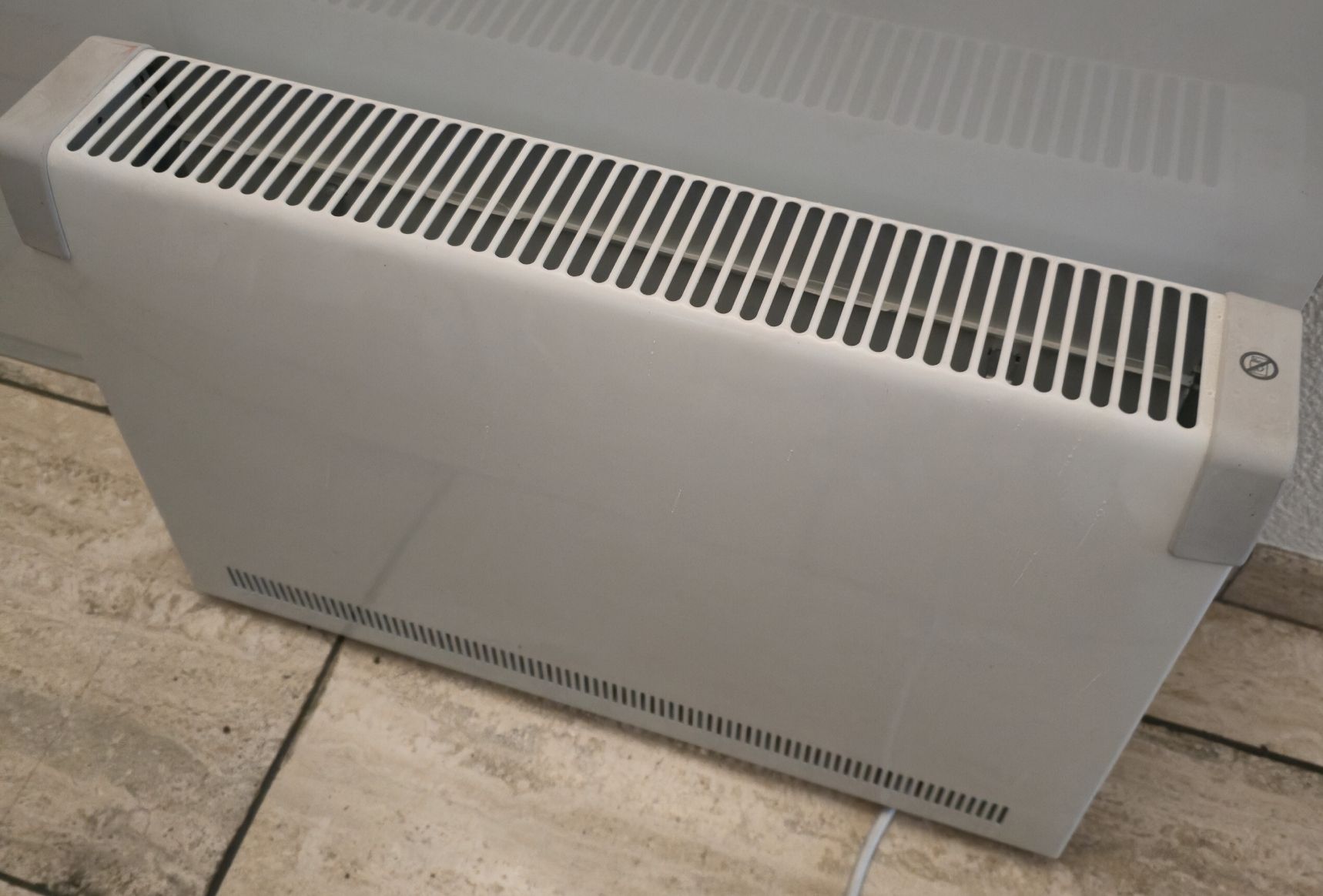 Radiatori: Dimplex DX 520E Radiator, 2.0 kW, Top Zustand – Nuovo (secondo la descrizione) da Frümsen venduto da M.dnaleiw 3