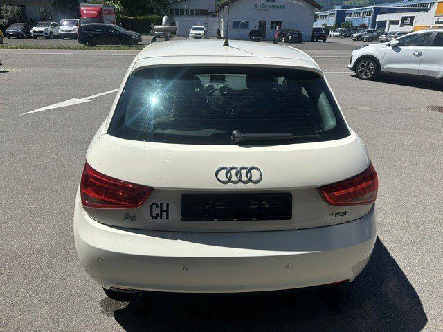 Audi Autos: Audi A1 Sportback  1.2 TFSI Attraction – D'occasion à Oberriet SG par jeepv8 2