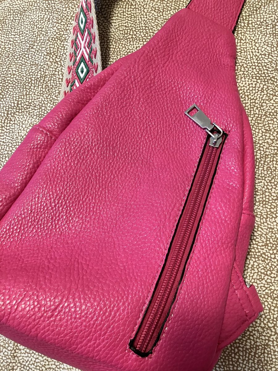 Borse da donna: Umhängetasche Pink – Usato da Gümligen venduto da svaud 3