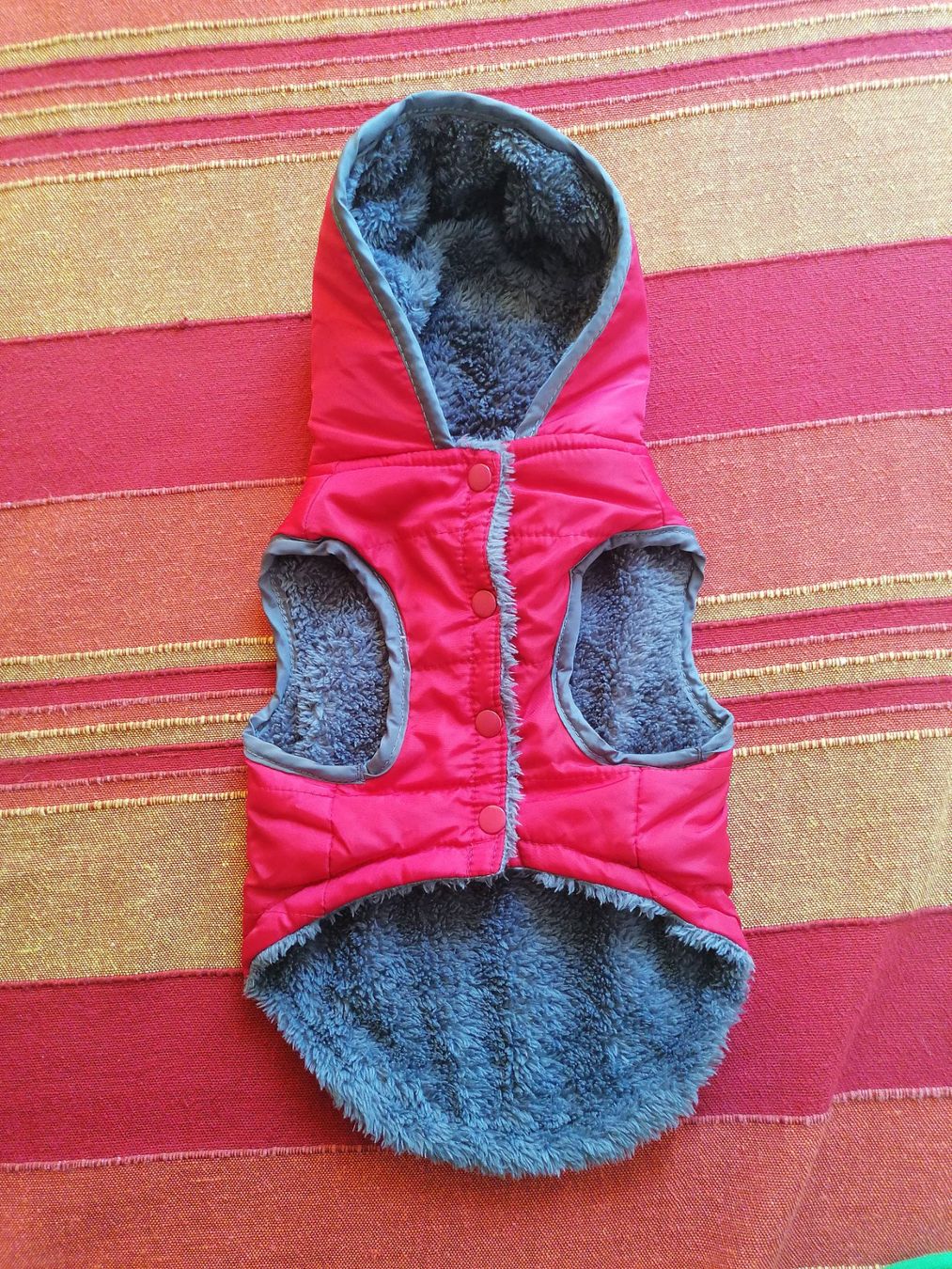 Abbigliamento: Pinker Hundemantel mit warmem Innenfutter - Grösse S – Usato da Brunnadern venduto da -Amarilis- 1