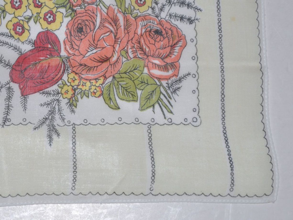 Altro in  Abbigliamento & Accessori: Vintage Stoff Taschentuch mit Blumenmuster – Usato da Boll venduto da Theodora15 1