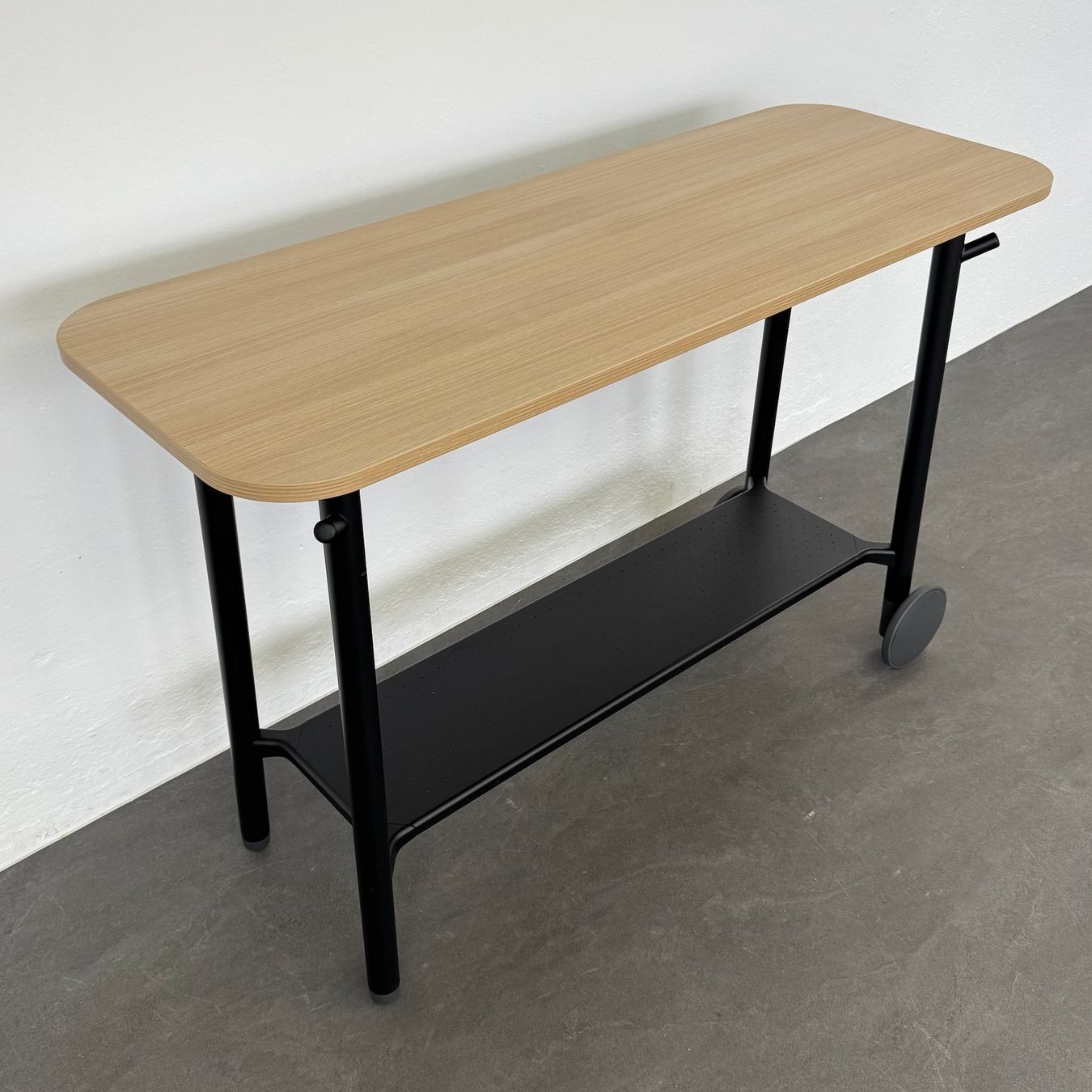 Steelcase Schreibtische: Steelcase Flex Tisch – Gebraucht aus Schönenwerd von mcofficeshop 1