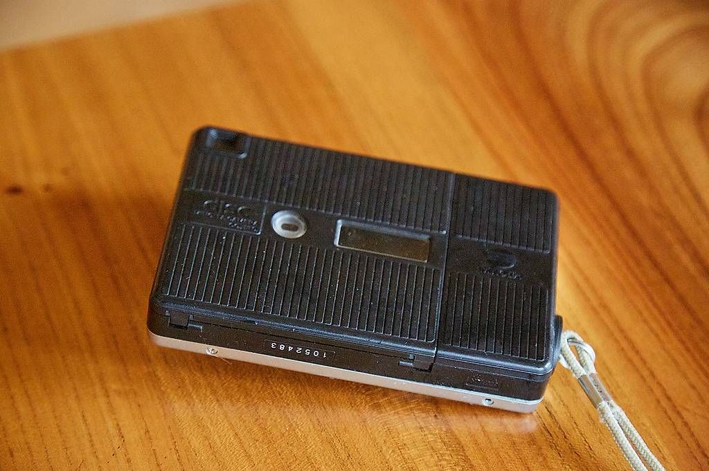 Minolta Fotocamera: Minolta Disc-5 – Usato da Schalchen venduto da Rasenrot 1