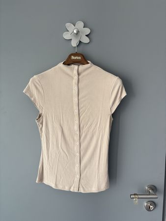 SHEIN haut taille M beige côtelé boutonné 