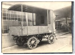 Fotografie Pritschenwagen / Kutschwagen 