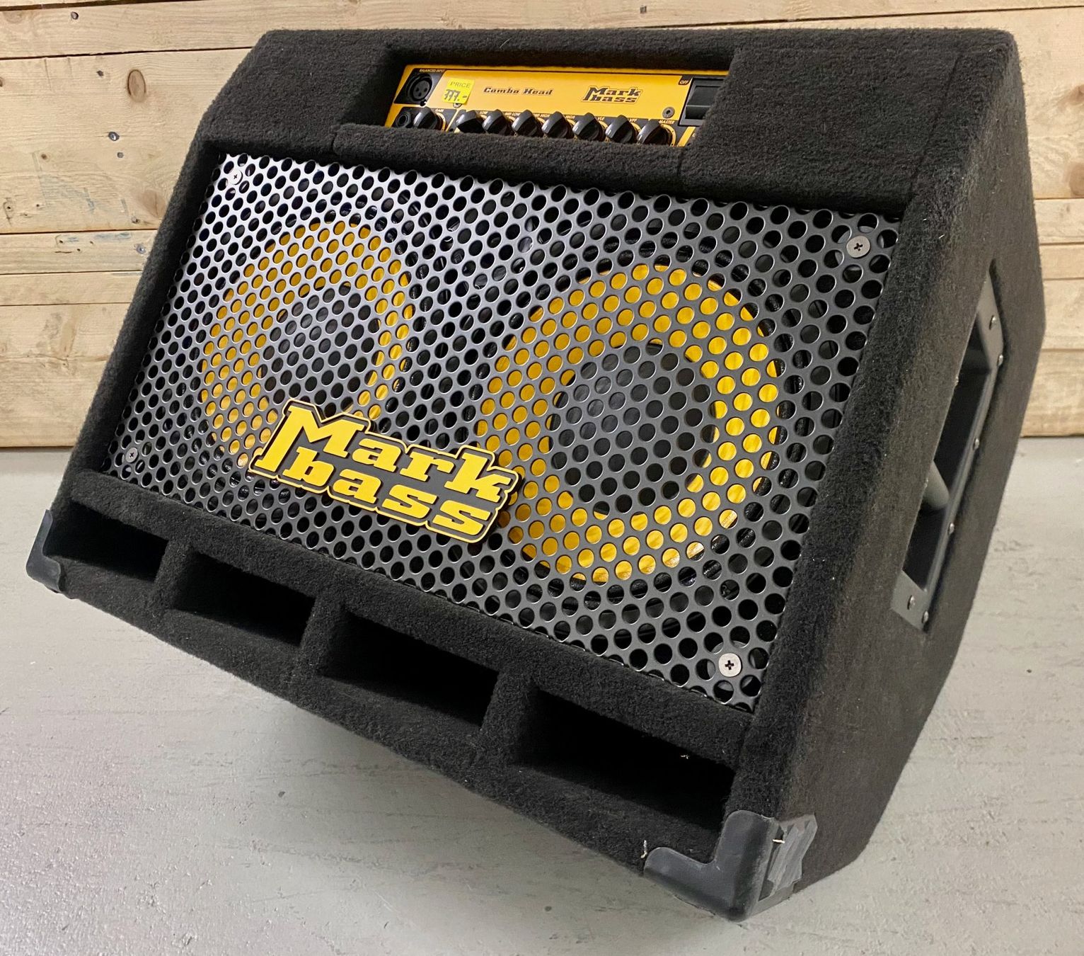 Markbass Amplificatori: MARK BASS Combo Head – Nuovo (secondo la descrizione) da Dietikon venduto da Ilsru 4
