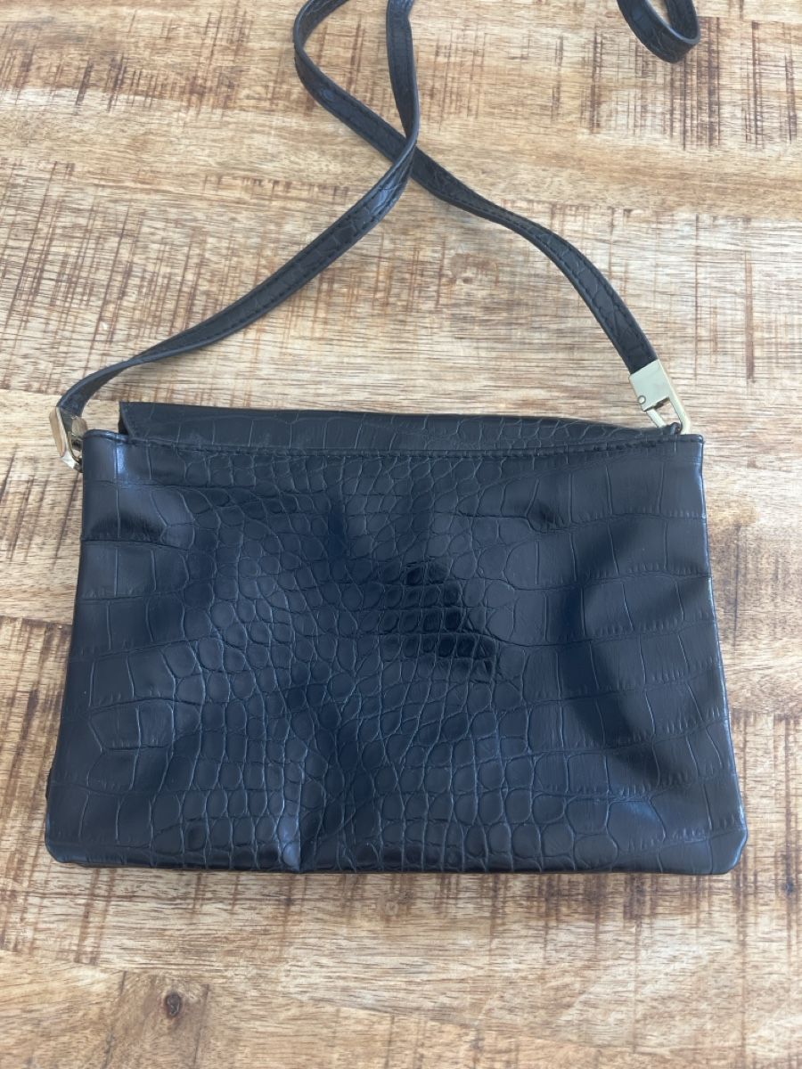 H&M Borse da donna: Kleine Handtasche  – Usato da Egg b. Zürich venduto da bia_5tmv 3
