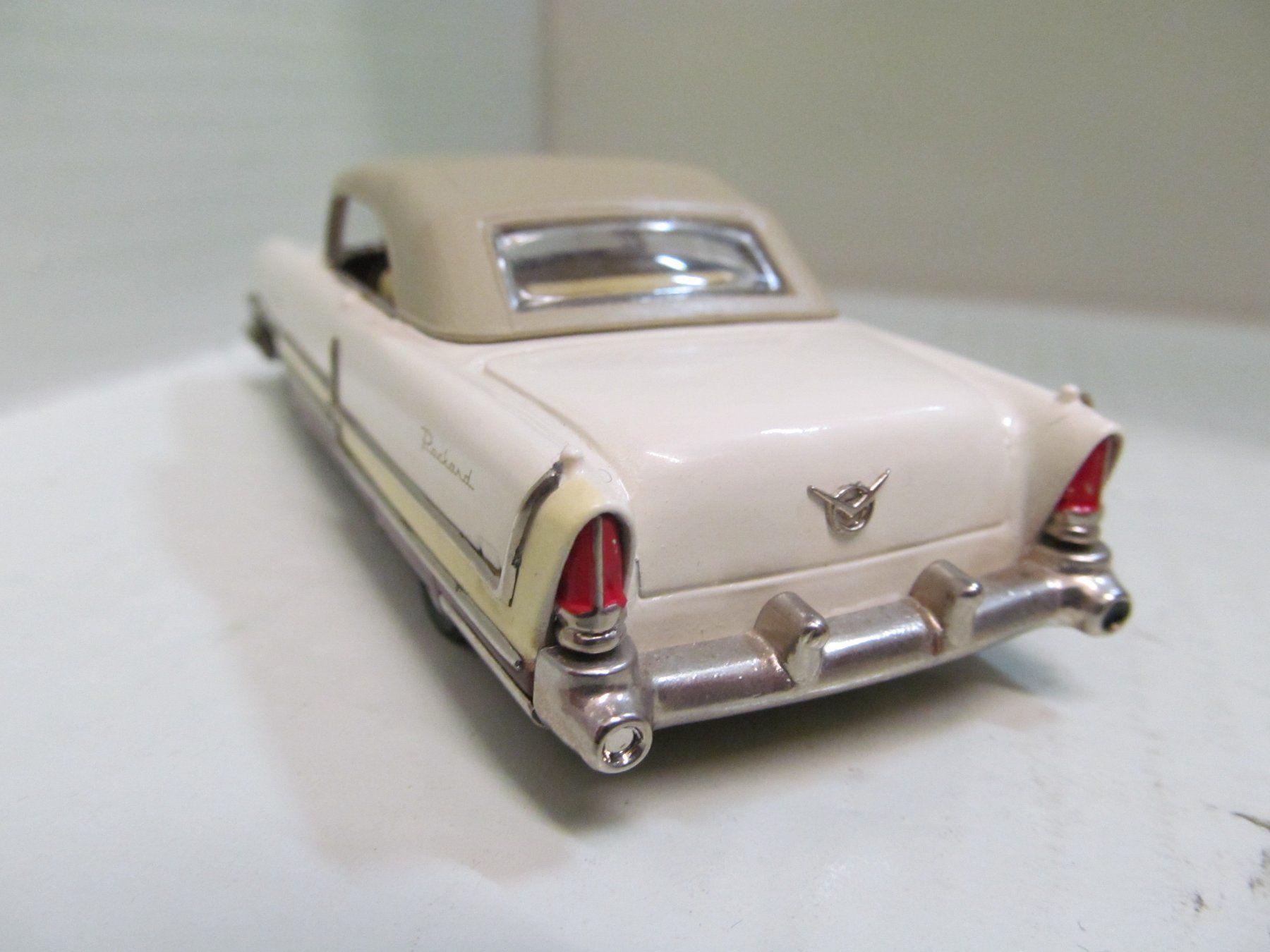 Modellautos: PACKARD CARIBBEAN  SOFT TOP  1956 COLECTOR CLASSIC  1:43 – Neu (gemäss Beschreibung) aus Grueningen von malamut56 2