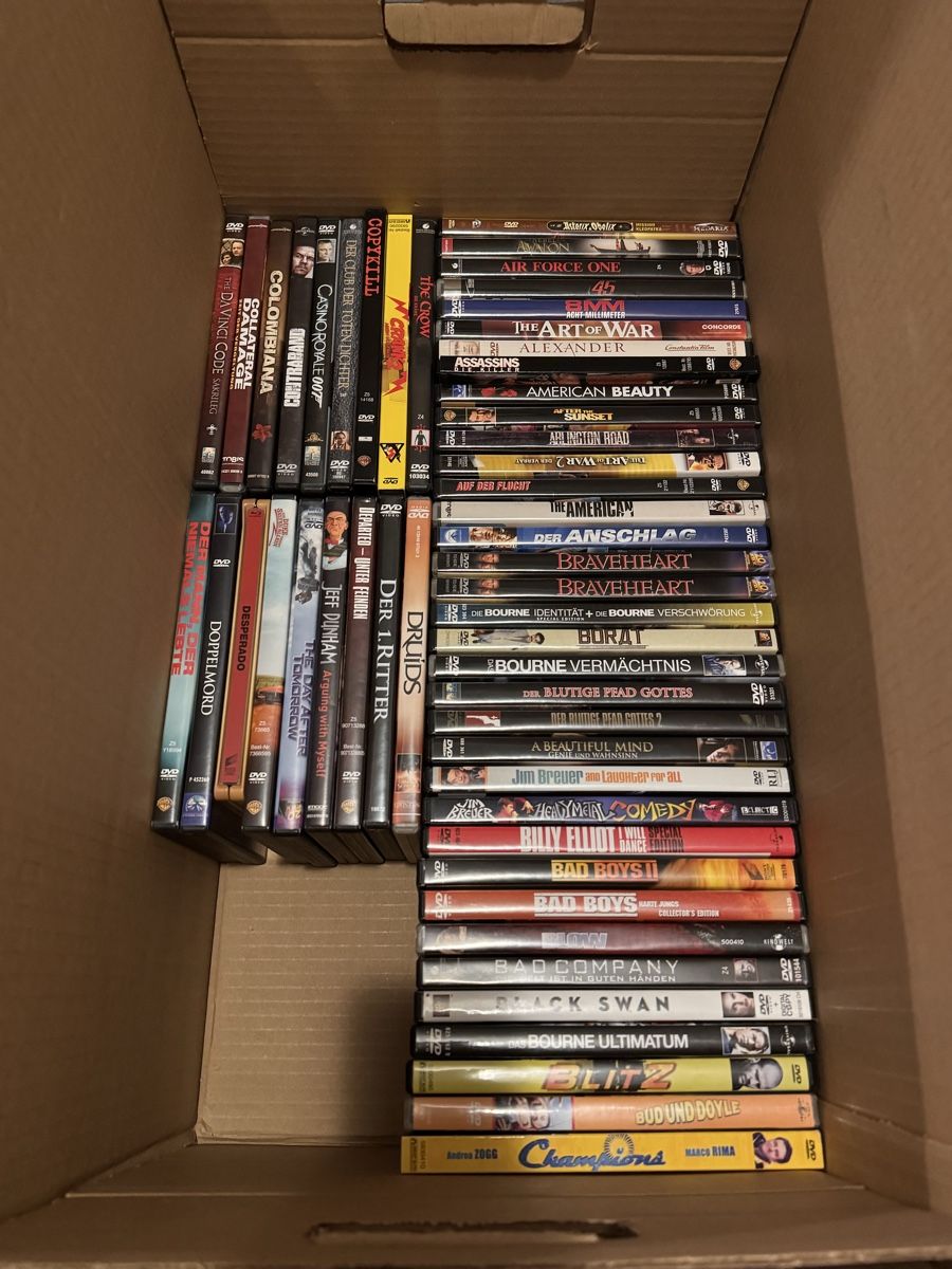 Alle DVDs: DVD & BlueRay Sammlung - 300 Stk – Gebraucht aus Niederönz von Simoo 2