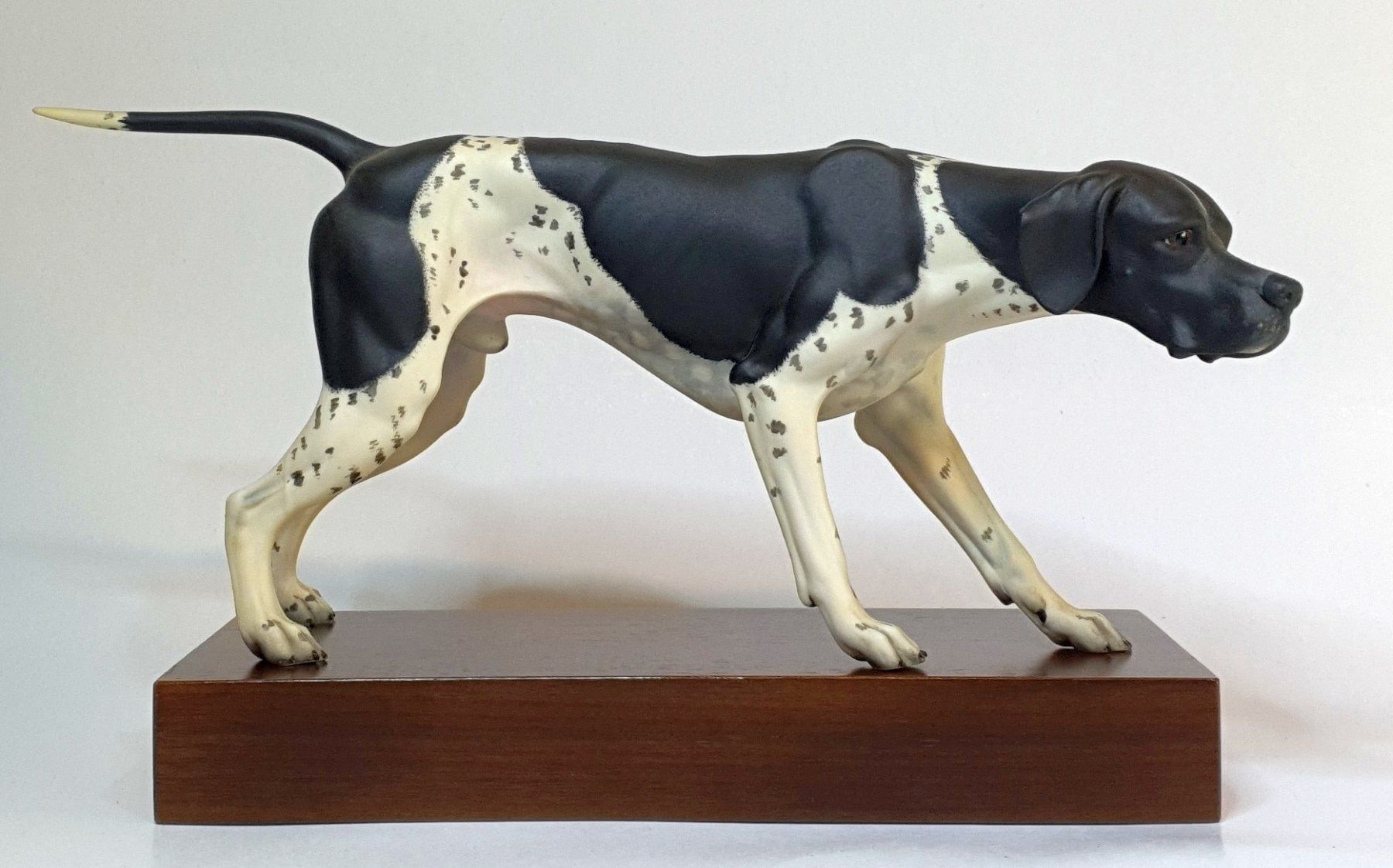 Hutschenreuther Statuette: Hutschenreuter Porzelan Figur Pointer – Usato da Ebikon venduto da Fredieluz