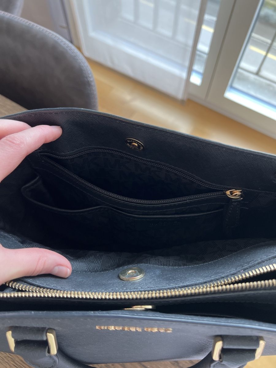 Michael Kors Borse da donna: Michael Kors Tasche schwarz – Usato da Winterthur venduto da van_j2qx 4