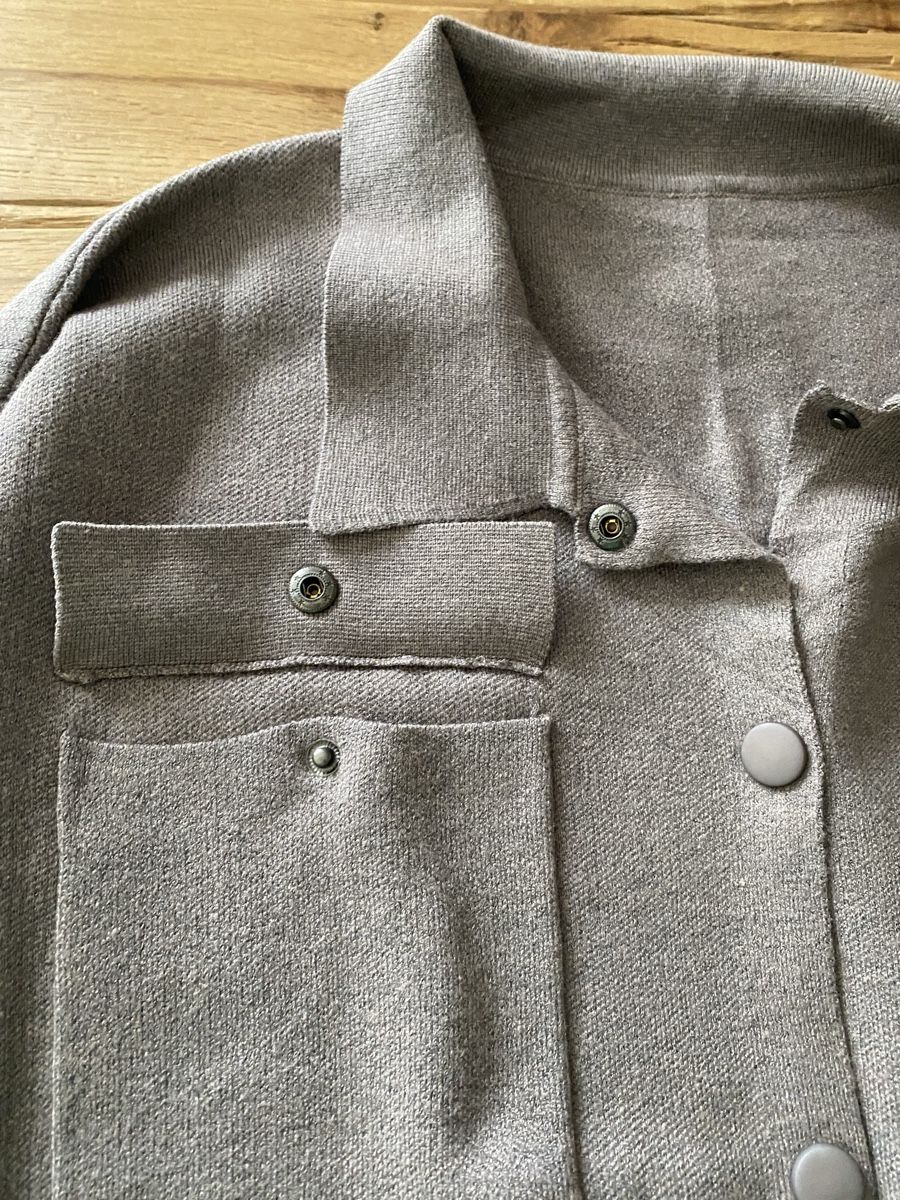 Pulls & Sweat-shirts: Pullover, Jacke, NEU – Neuf avec emballage d'origine à Eiken par jessycat01 1