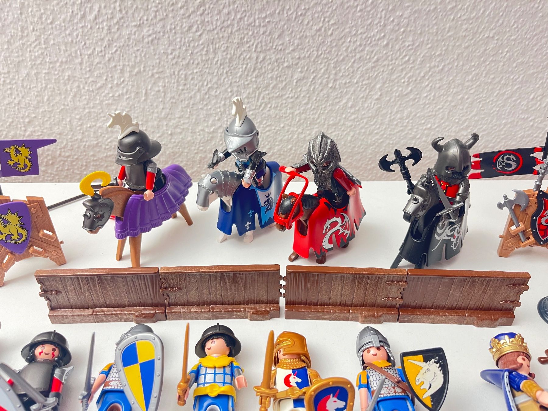 Playmobil Spielzeuge: Playmobil Ritter Figuren – Gebraucht aus Allschwil von  2