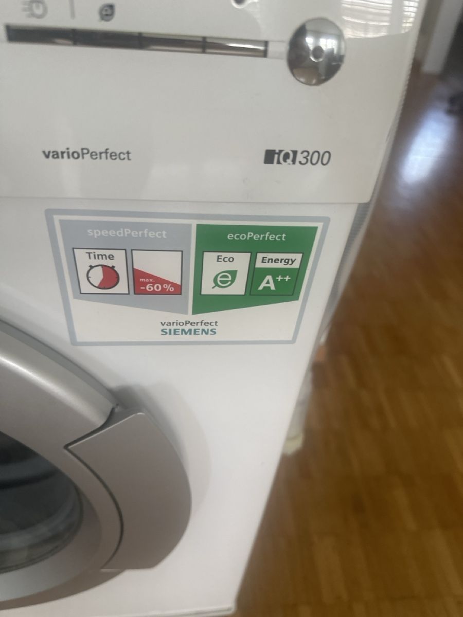 Siemens Lavatrici: Siemens Waschmaschine A+++ – Usato da Rapperswil SG venduto da kat_rw8q 2
