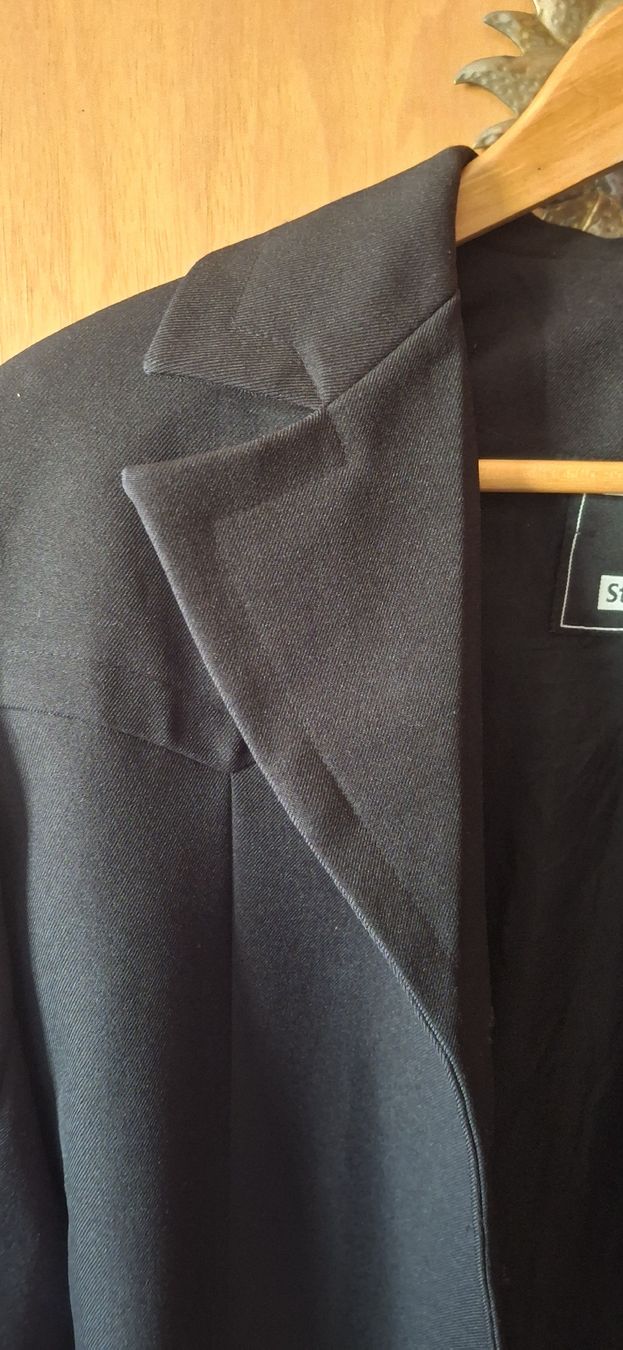 Jacken: Schwarzer Blazer von Street One, Grösse M – Gebraucht aus Brienz BE von mondchatz1 2